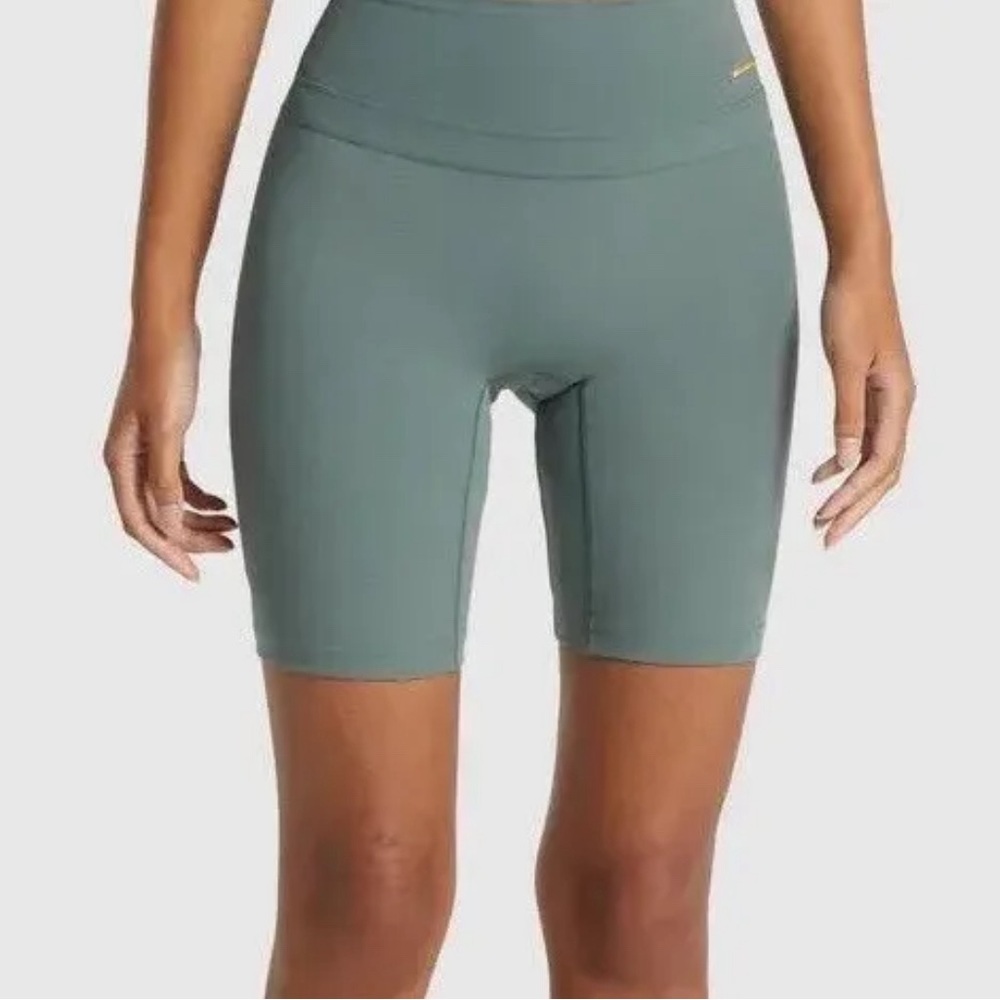 Gymshark Whitney Simmons cycle shorts eucalyptus. Size S